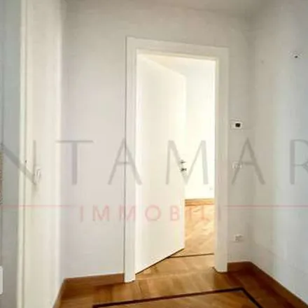 Image 8 - Via Francesco Redi 31, 20129 Milan MI, Italy - Apartment for rent