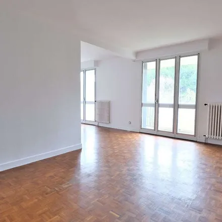 Rent this 3 bed apartment on 2 Allée du Périgord in 31770 Colomiers, France