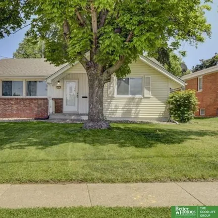 Buy this 2 bed house on 3447 South 48th Street in Omaha, NE 68106