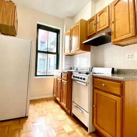 Image 7 - 516 East 79th Street, New York, NY 10075, USA - Apartment for rent