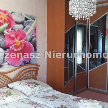 Rent this 4 bed apartment on Gnieźnieńska 11 in 85-313 Bydgoszcz, Poland