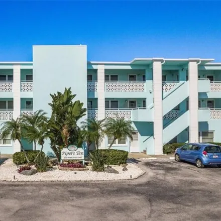 Buy this 2 bed condo on 425 South Paula Drive in Dunedin, FL 34698