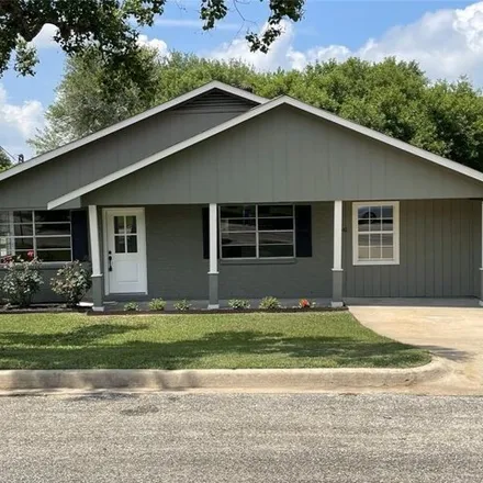 Buy this 3 bed house on 1041 E 2nd St in Bellville, Texas