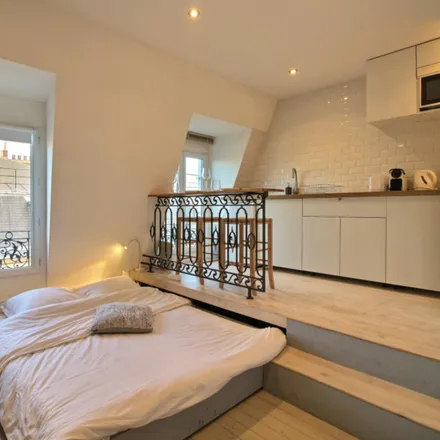 Rent this studio apartment on 53 Avenue Victor Hugo in 75116 Paris, France