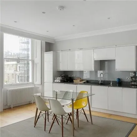 Image 4 - 26 Elvaston Place, London, SW7 4PQ, United Kingdom - Apartment for sale