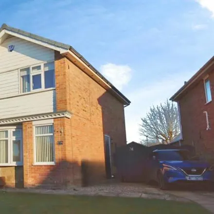 Buy this 3 bed house on Stone Brig Lane in Rothwell, LS26 0UD