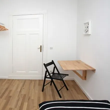 Rent this 3 bed room on Ratiborstraße 10 in 10999 Berlin, Germany