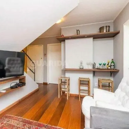 Rent this 3 bed apartment on Rua Valparaíso in Jardim Botânico, Porto Alegre - RS