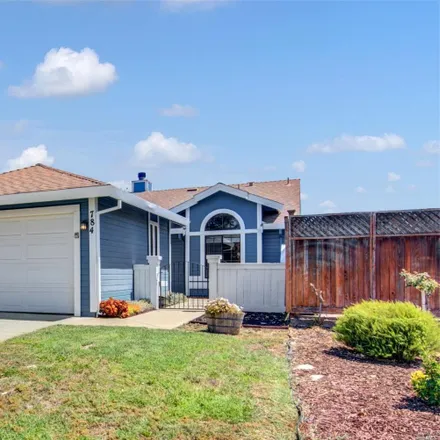 Buy this 2 bed house on 784 Meadowhawk Drive in Vacaville, CA 95687