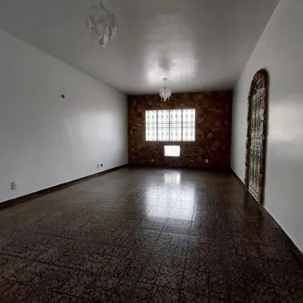 Buy this 2 bed house on Rua Oiticica in Campo Grande, Rio de Janeiro - RJ