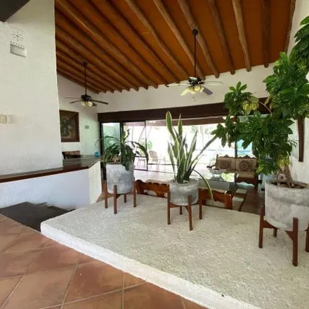 Buy this 3 bed house on Calle Paseo del Oro in 77560 Cancún, ROO