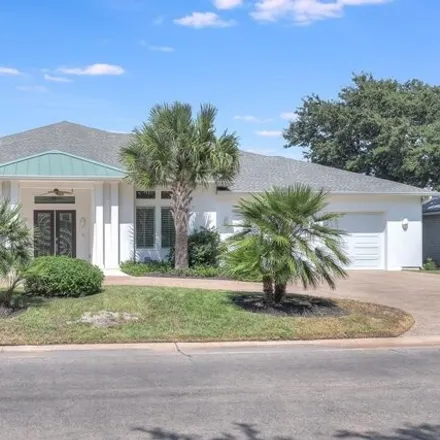 Buy this 3 bed house on 415 Augusta Drive in Rockport, TX 78382
