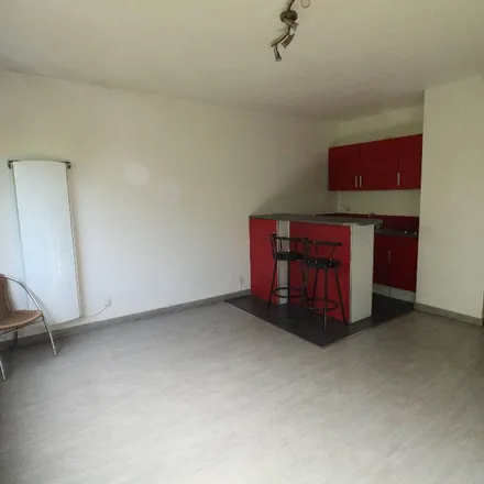 Rent this 1 bed apartment on 540 Eeckelstraete in 59270 Bailleul, France