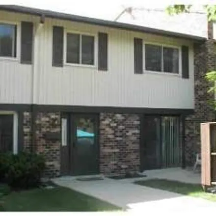 Buy this 3 bed townhouse on 7309 Winthrop Way in Downers Grove, IL 60516