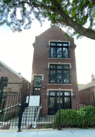 Buy this 2 bed house on 3608 South Damen Avenue in Chicago, IL 60609