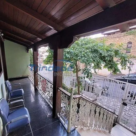 Rent this 5 bed house on Itaú in Avenida Cristóvão Colombo, Savassi