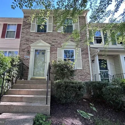 Buy this 2 bed house on 5650 White Dove Lane in Centreville, VA 20124