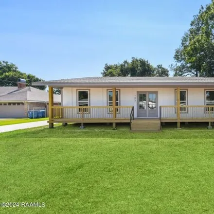 Buy this 4 bed house on 143 Dolphin Street in Lafayette, LA 70508
