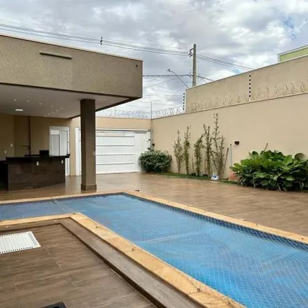 Buy this 3 bed house on Rua João Caetano in Fabrício, Uberaba - MG