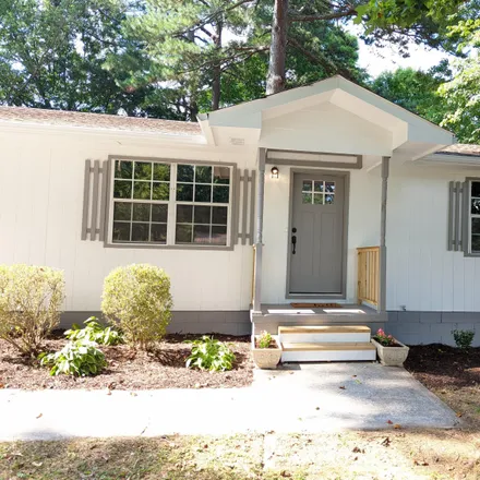 Buy this 4 bed house on 1326 Fernwood Drive in LaFayette, GA 30728