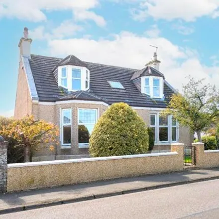 Buy this 4 bed house on Summerford Road in Falkirk, FK1 5DR