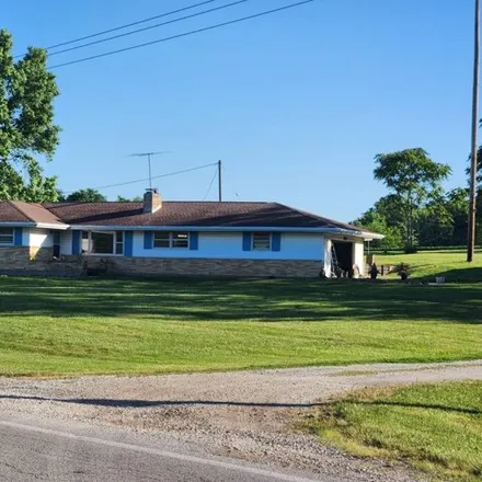 Buy this 3 bed house on 25836 State Highway 106 in Barry, Illinois