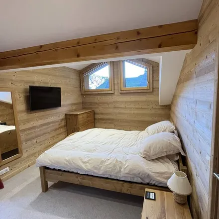Rent this 3 bed duplex on 74110 Morzine