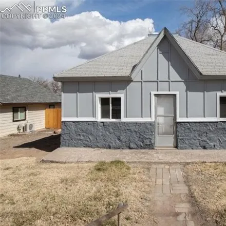 Buy this 2 bed house on 935 Park Avenue in Cañon City, CO 81212