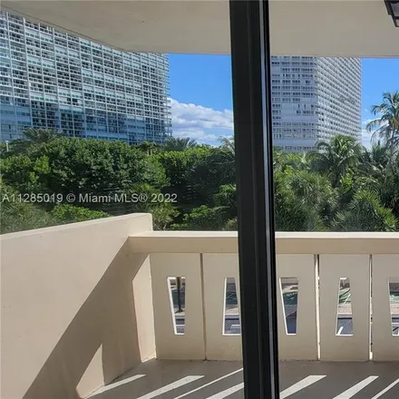 Image 3 - 2100 South Ocean Drive, Harbor Heights, Fort Lauderdale, FL 33316, USA - Condo for sale