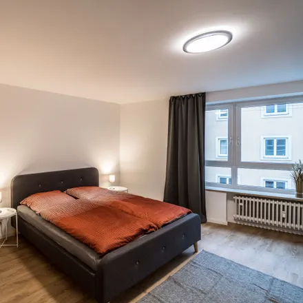 Image 2 - Seitzstraße 17, 80538 Munich, Germany - Apartment for rent