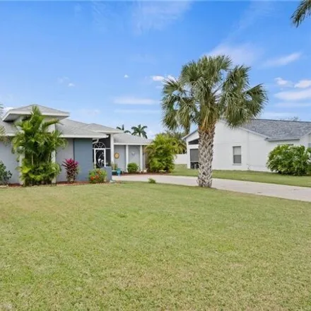 Image 7 - 3656 Southeast 2nd Place, Cape Coral, FL 33904, USA - House for sale