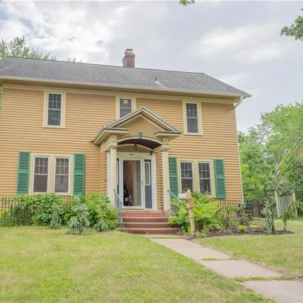 Buy this 3 bed house on 415 Garfield Avenue in Eau Claire, WI 54701