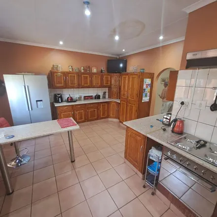 Image 7 - President Swart Avenue, Fairview, uMhlathuze Local Municipality, 3381, South Africa - Apartment for rent