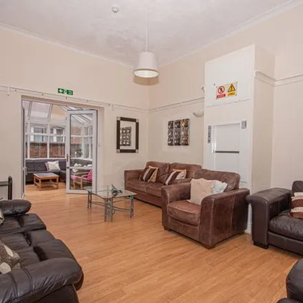 Rent this 1 bed apartment on Russell Terrace in Royal Leamington Spa, CV31 1EY