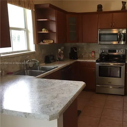 Image 5 - 1110 Canella Lane, Hollywood, FL 33019, USA - Townhouse for rent