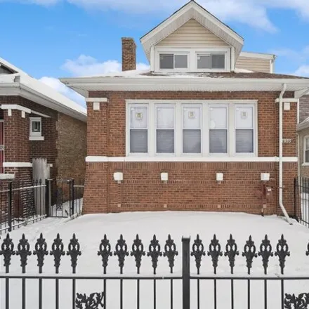 Image 1 - 7937 South Kimbark Avenue, Chicago, IL 60619, USA - House for sale