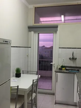 Image 5 - Fábrica de Candeeiros, Rua dos Mártires da Liberdade, 3050-359 Porto, Portugal - Room for rent