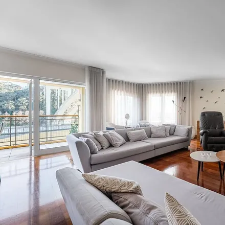 Image 8 - 4150-553 Distrito de Leiria, Portugal - Apartment for rent