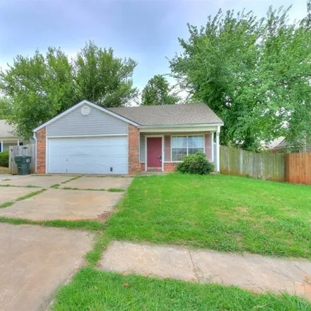 Image 3 - 1104 Cedarcrest St, Norman, Oklahoma, 73071 - House for sale