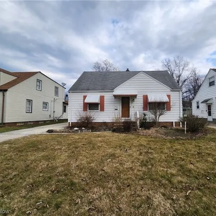 Buy this 4 bed house on 287 East 264th Street in Euclid, OH 44132
