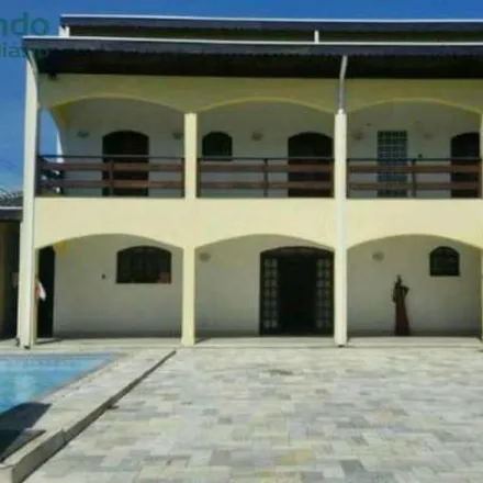 Buy this 4 bed house on Rua Itapagipe in Piracangaguá, Taubaté - SP