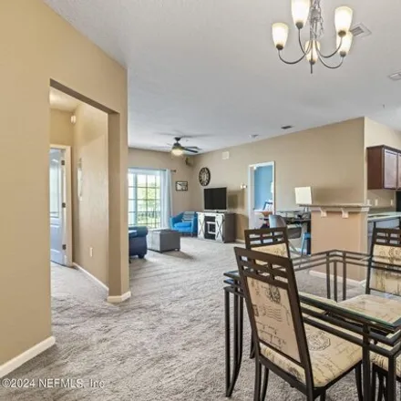 Image 2 - 4911 Key Lime Drive, Jacksonville, FL 32256, USA - Condo for sale