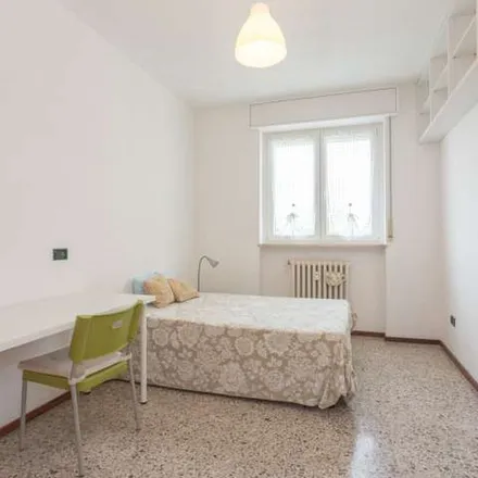 Image 8 - Via Viterbo, 11, 20152 Milan MI, Italy - Apartment for rent