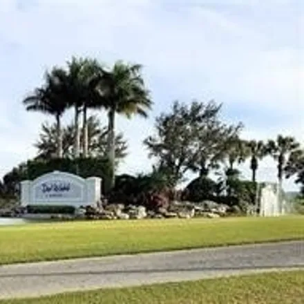 Rent this 3 bed condo on 5624 Mayflower Way in Collier County, FL 34142