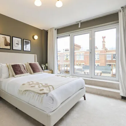 Buy this 2 bed apartment on Lurline Gardens in London, SW11 4DJ
