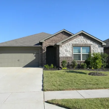 Rent this 3 bed house on 904 Deer Valley Drive in Weatherford, TX 76087