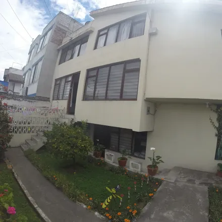 Image 1 - Ambato, San Antonio, T, EC - House for rent