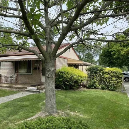 Buy this 3 bed house on 24347 MacArthur in Center Line, Macomb County