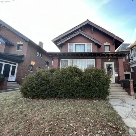 Buy this 5 bed house on 7244 South Paxton Avenue in Chicago, IL 60617
