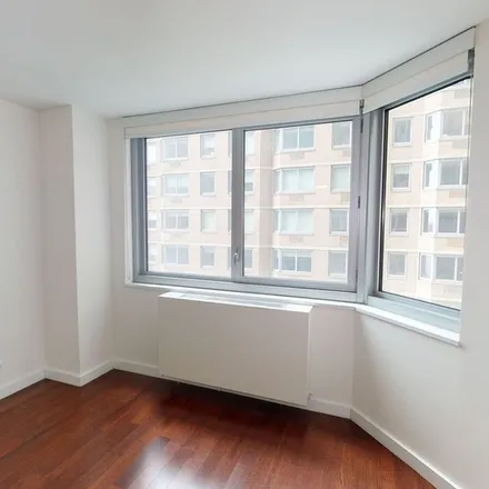 Image 6 - View 34 Apartments, East 34th Street, New York, NY 10016, USA - Apartment for rent